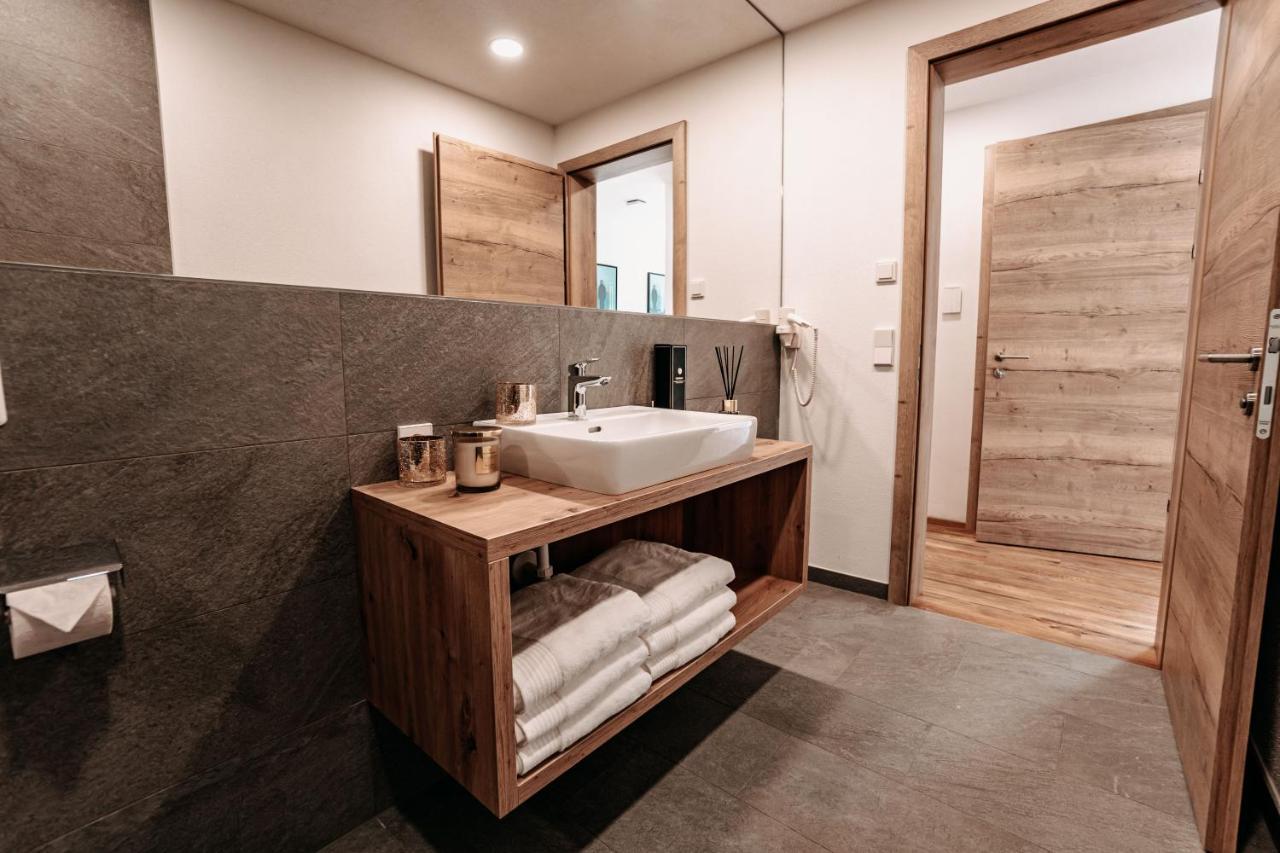 אלטנמרקט אים פונגאו Tanners Chalet Apartments מראה חיצוני תמונה