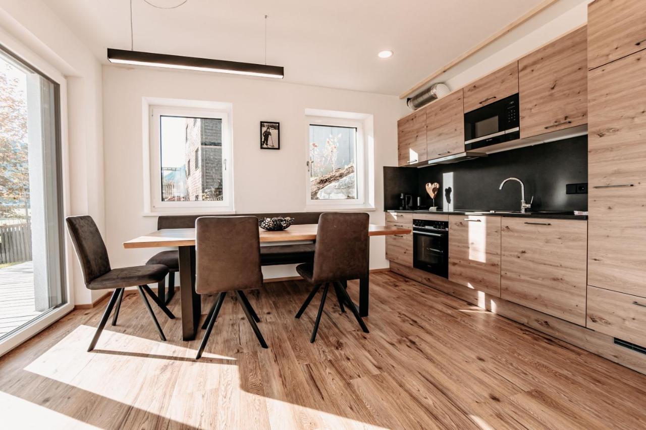 אלטנמרקט אים פונגאו Tanners Chalet Apartments מראה חיצוני תמונה